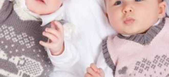 Жилетка спицами для малыша с описанием вязания и схемой в фото мастер-классе