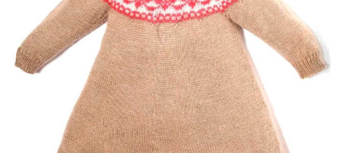 Платье детское на круглой кокетке: схемы и узоры, описание вязания, видео мк