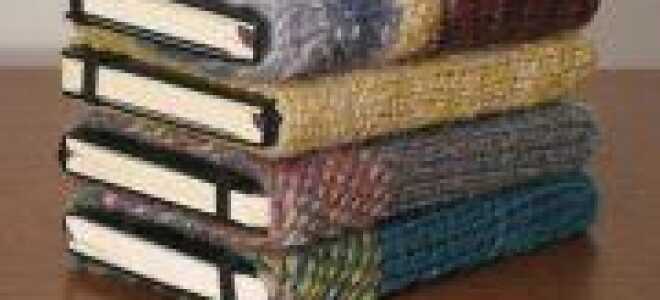 День строителя: обложки для ежедневников и книг спицами